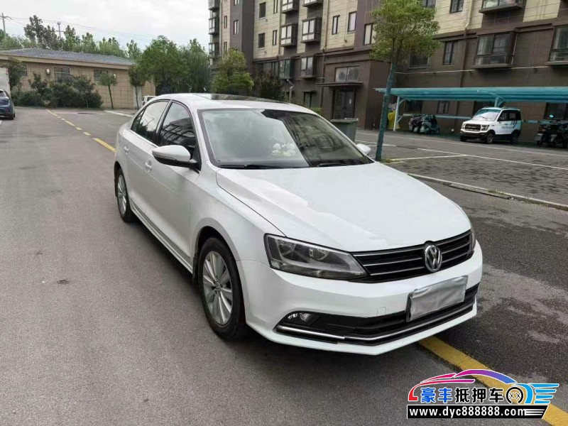 16年大众速腾轿车抵押车出售