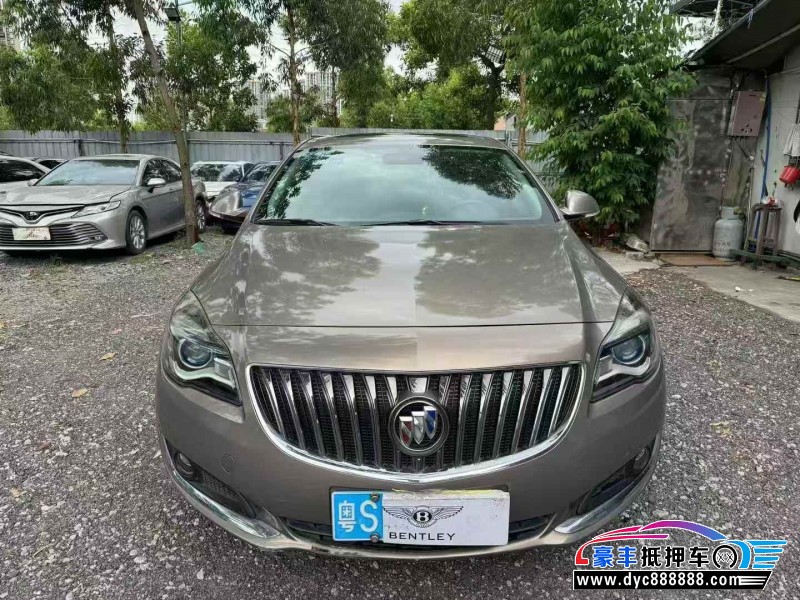 15年别克君威轿车抵押车出售