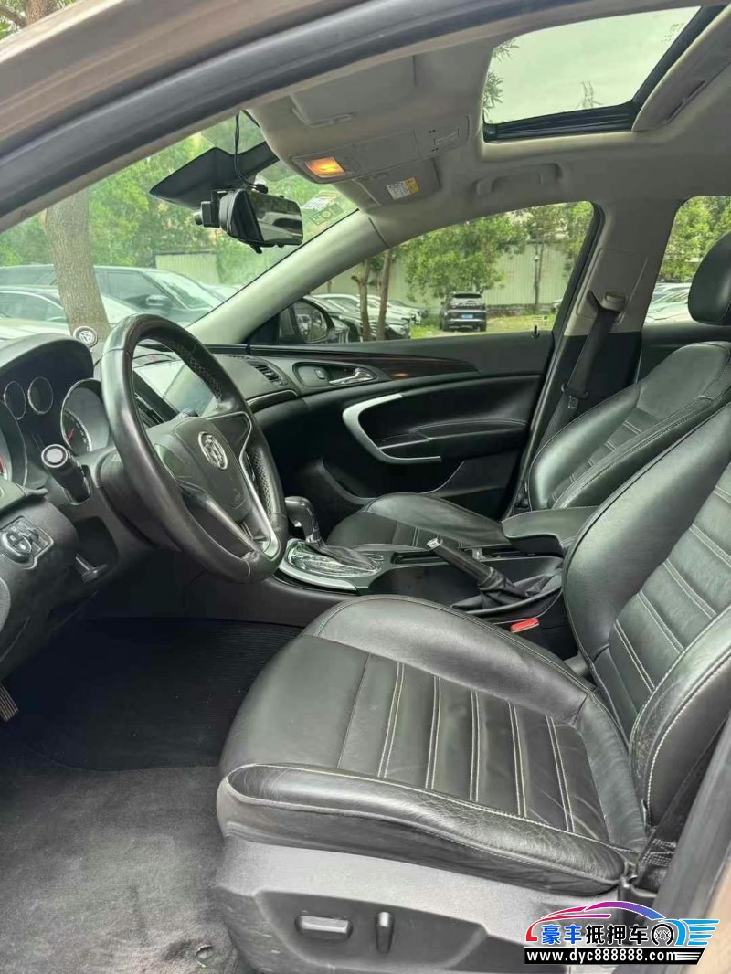 15年别克君威轿车抵押车出售