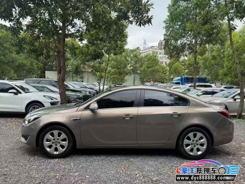 15年别克君威轿车抵押车出售