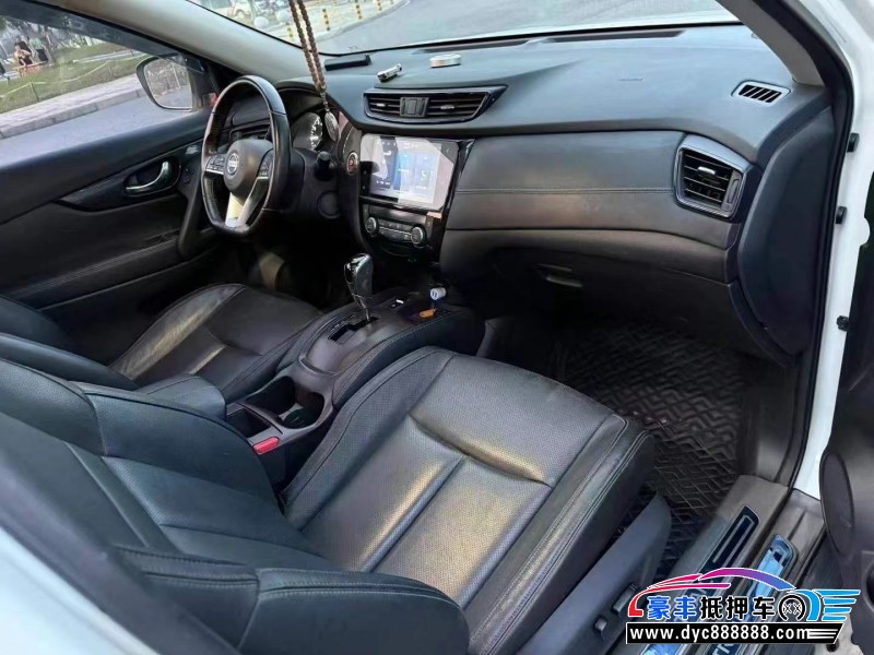 21年日产奇骏轿车抵押车出售