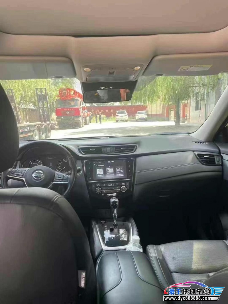 21年日产奇骏轿车抵押车出售