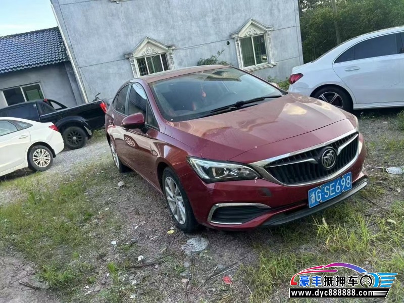 18年别克威朗轿车抵押车出售