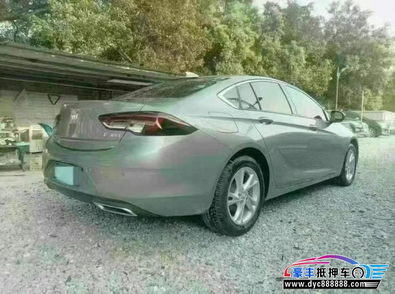 24年别克君威轿车抵押车出售