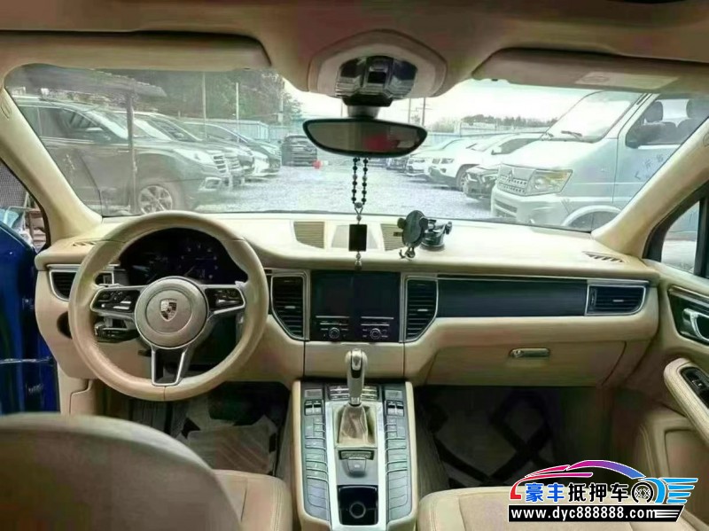 16年保时捷Macan迈凯轿车抵押车出售