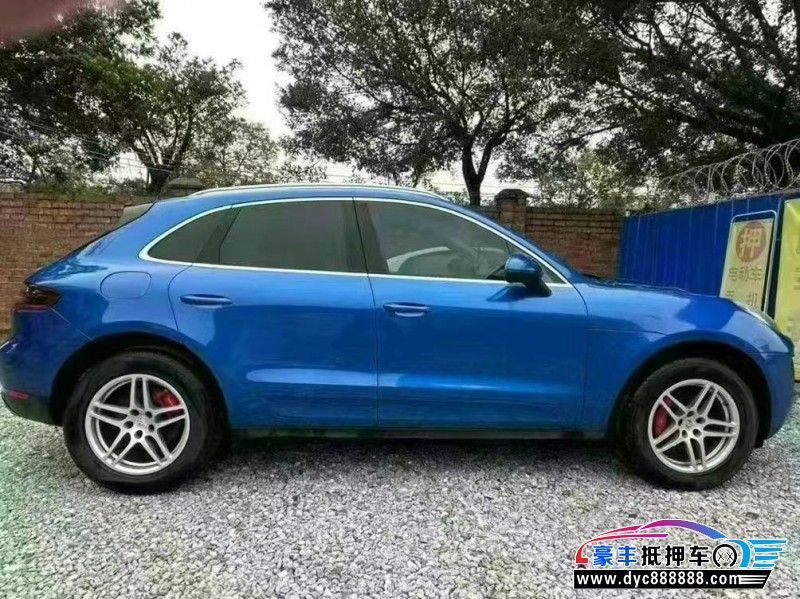 16年保时捷Macan迈凯轿车抵押车出售