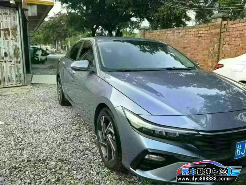 24年现代伊兰特轿车抵押车出售