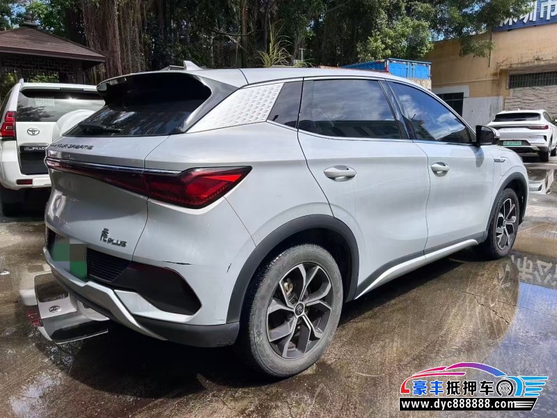 22年比亚迪元轿车抵押车出售