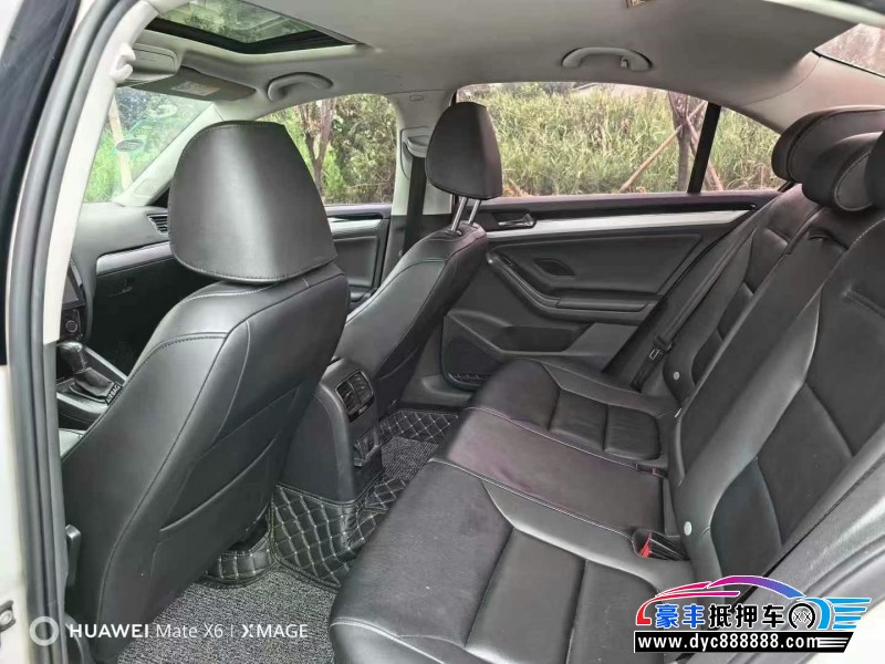 18年大众速腾轿车抵押车出售