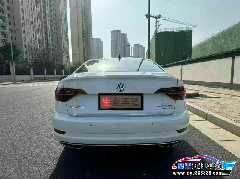 21年大众速腾轿车抵押车出售