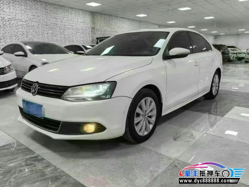 13年大众速腾轿车抵押车出售