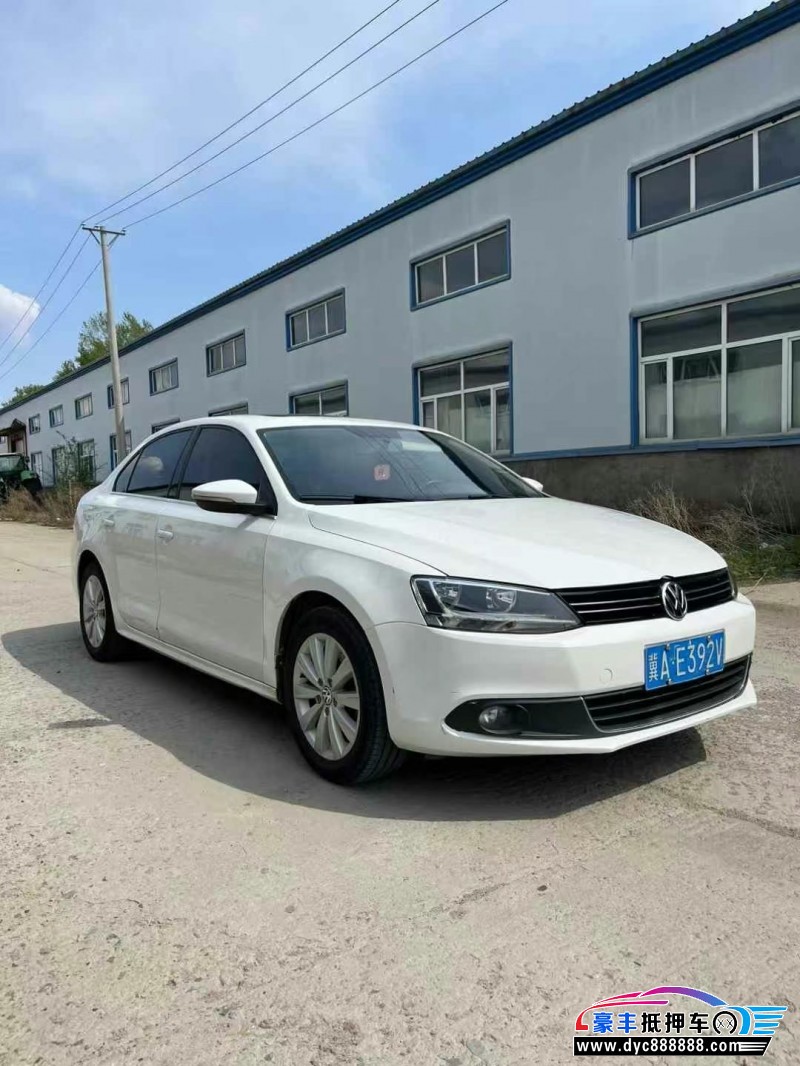 15年大众速腾轿车抵押车出售