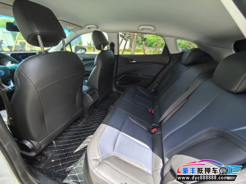 23年别克微蓝轿车抵押车出售