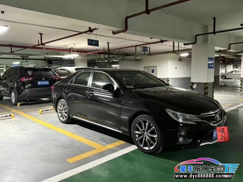 14年丰田锐志轿车抵押车出售