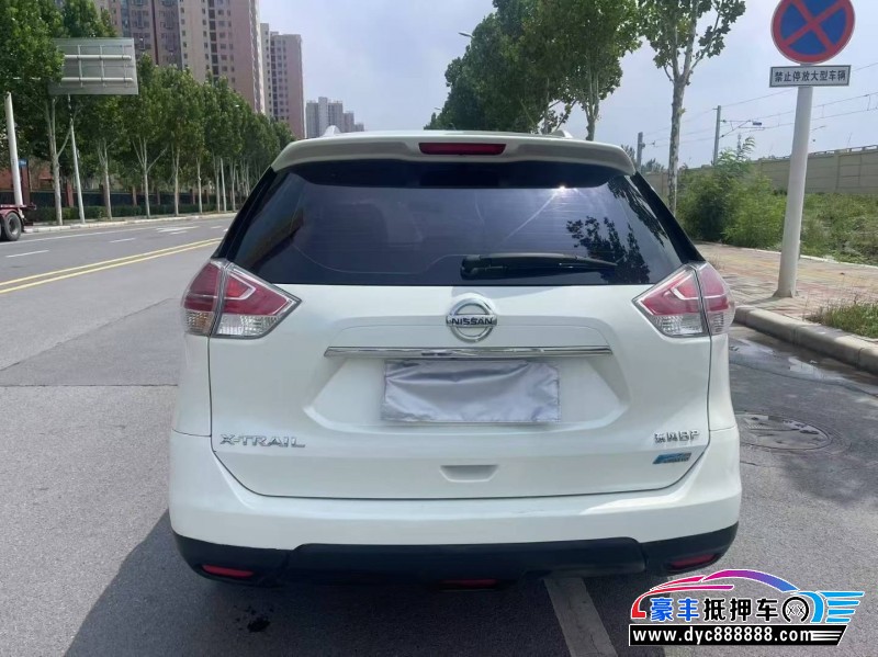 15年日产奇骏轿车抵押车出售