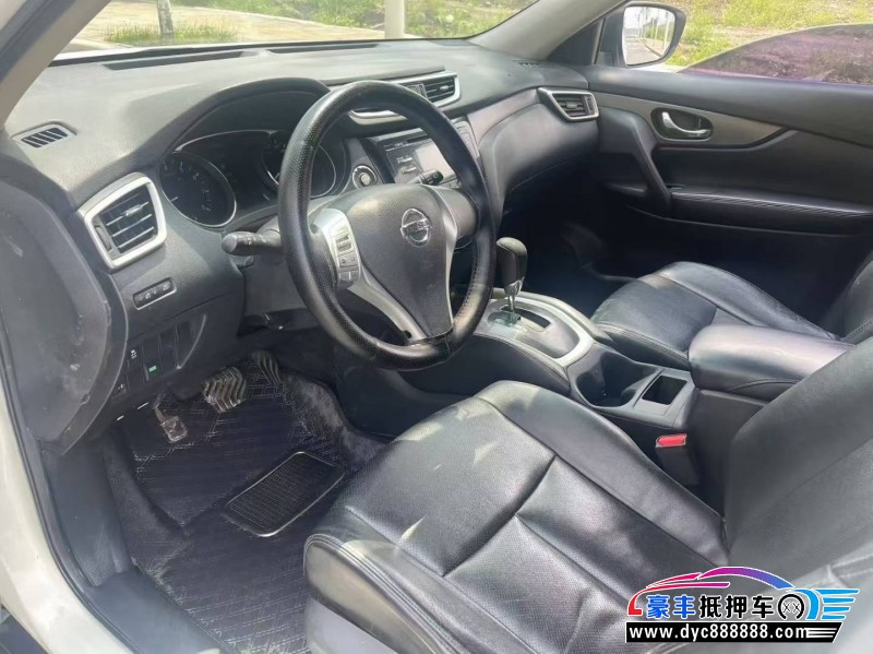 15年日产奇骏轿车抵押车出售