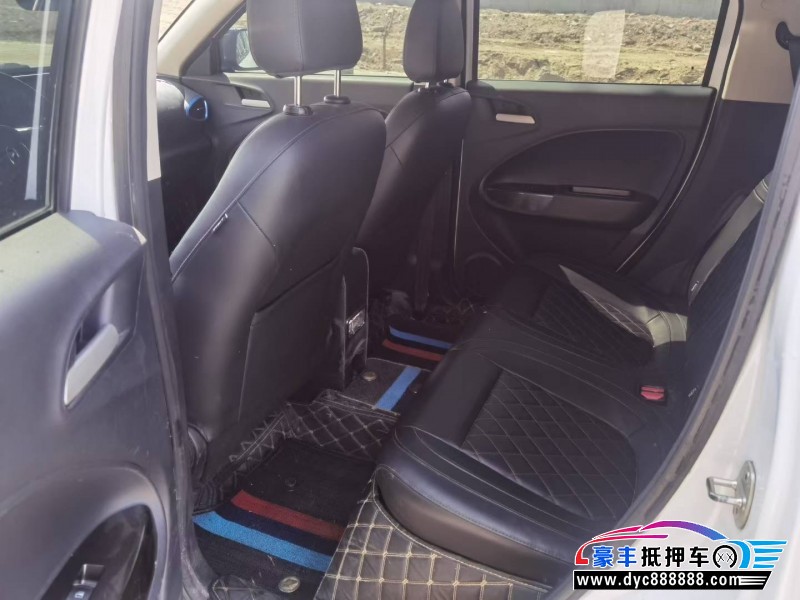 21年欧拉白猫轿车抵押车出售