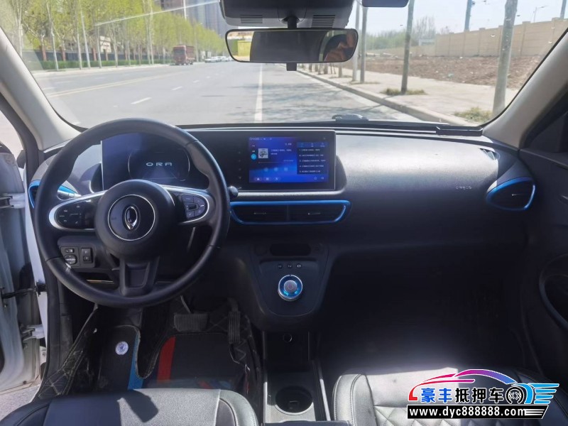 21年欧拉白猫轿车抵押车出售