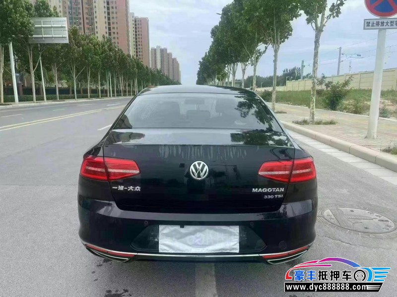 17年大众迈腾轿车抵押车出售