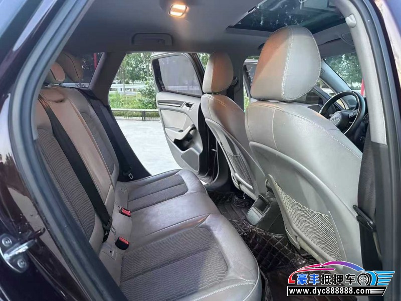 19年奥迪A3轿车抵押车出售