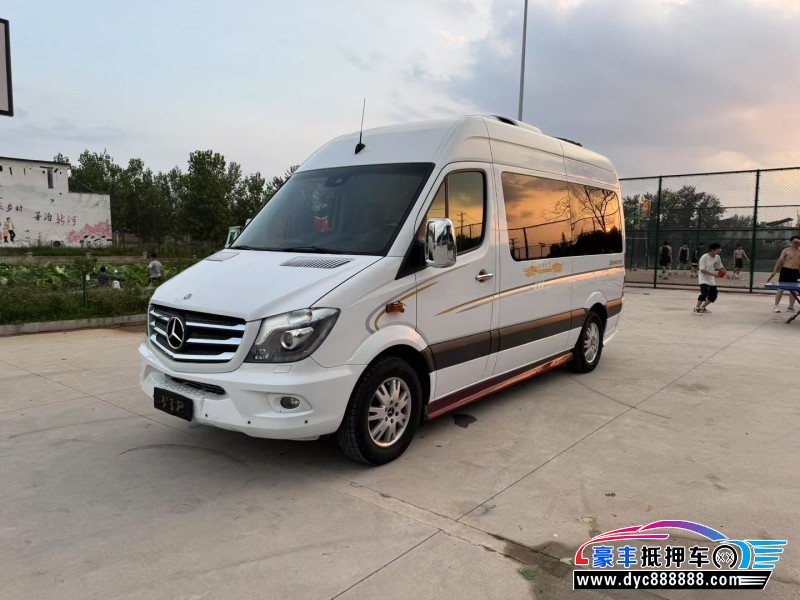 15年奔驰斯宾特轿车抵押车出售