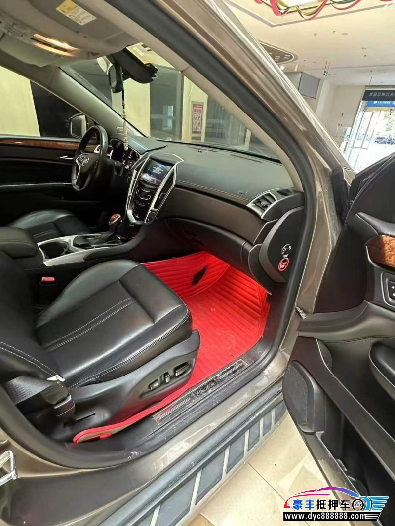 16年凯迪拉克SRX轿车抵押车出售