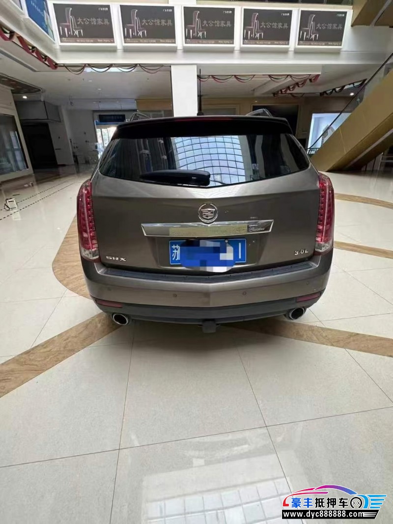 16年凯迪拉克SRX轿车抵押车出售