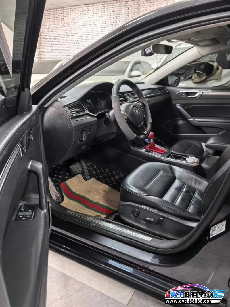 17年大众帕萨特轿车抵押车出售