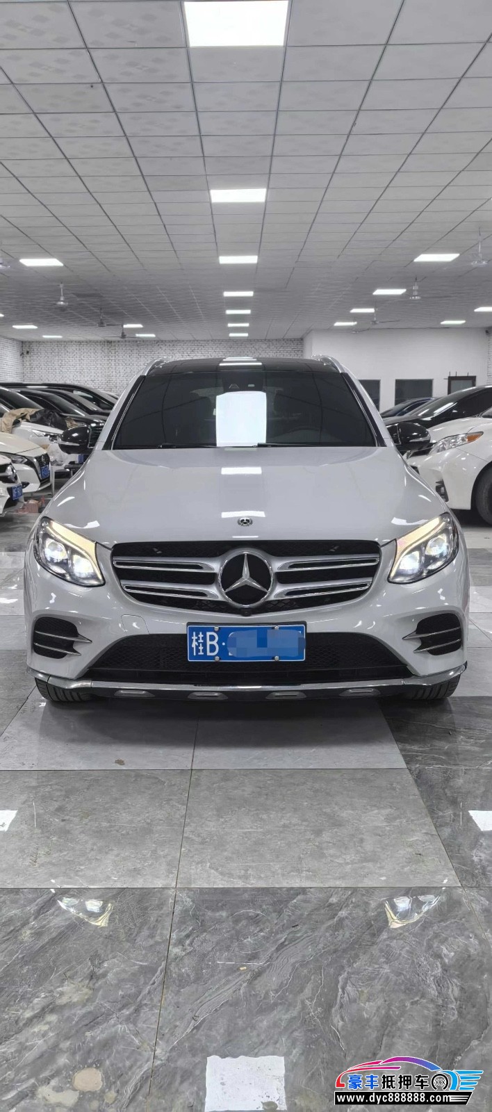 19年奔驰GLC轿车抵押车出售