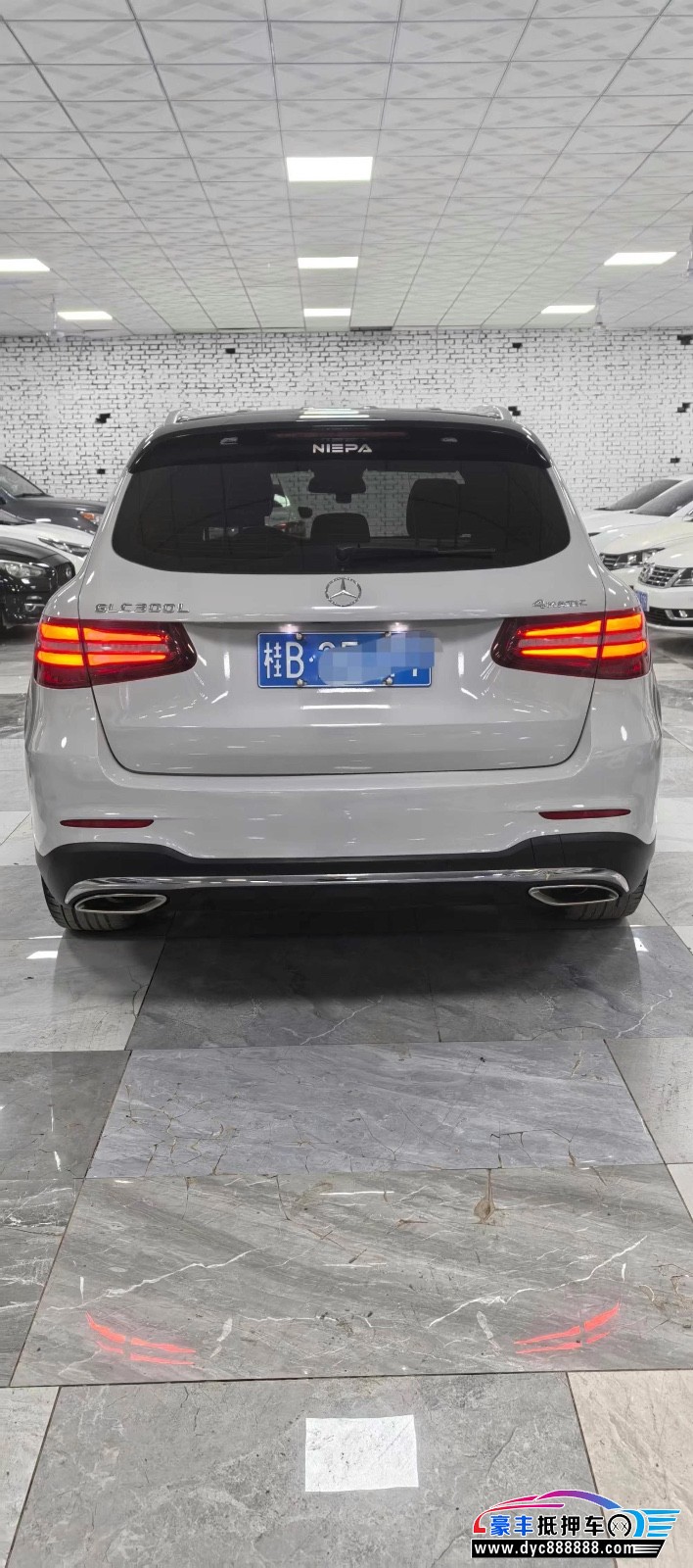 19年奔驰GLC轿车抵押车出售