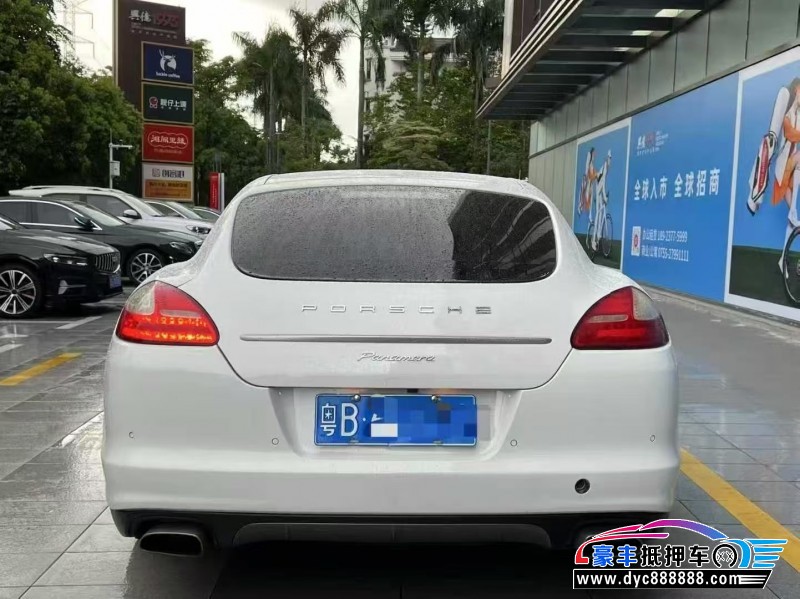 13年保时捷帕纳梅拉轿车抵押车出售