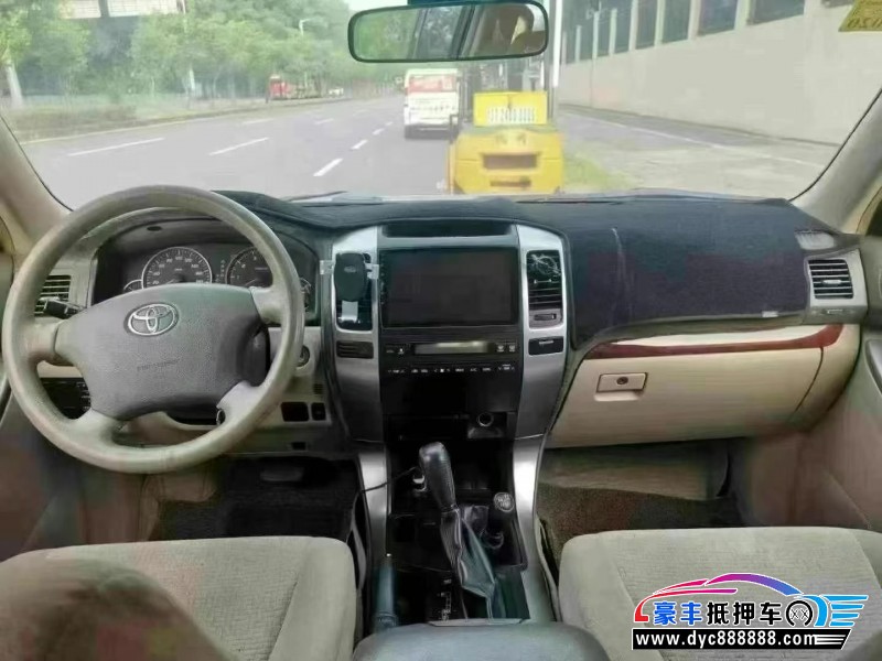 05年丰田普拉多（霸道）轿车抵押车出售