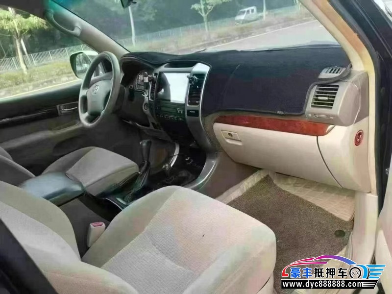 05年丰田普拉多（霸道）轿车抵押车出售