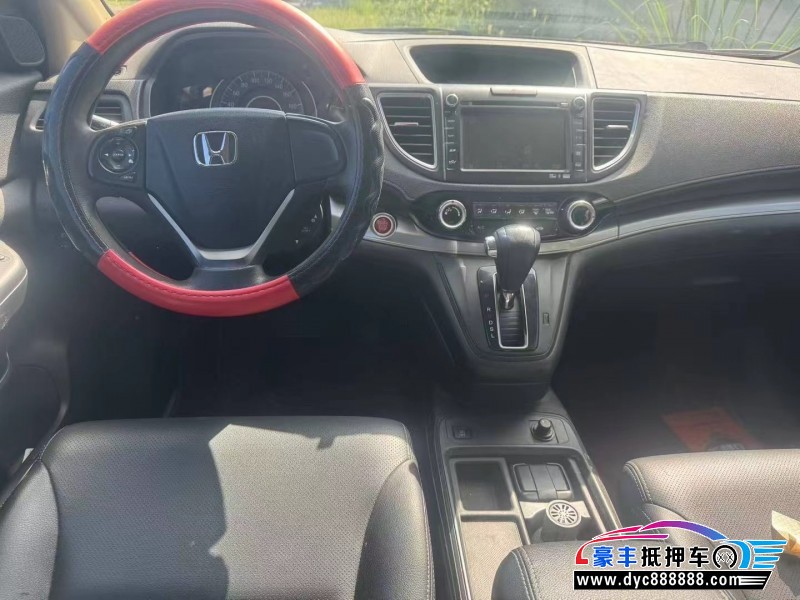 15年本田CR-V轿车抵押车出售