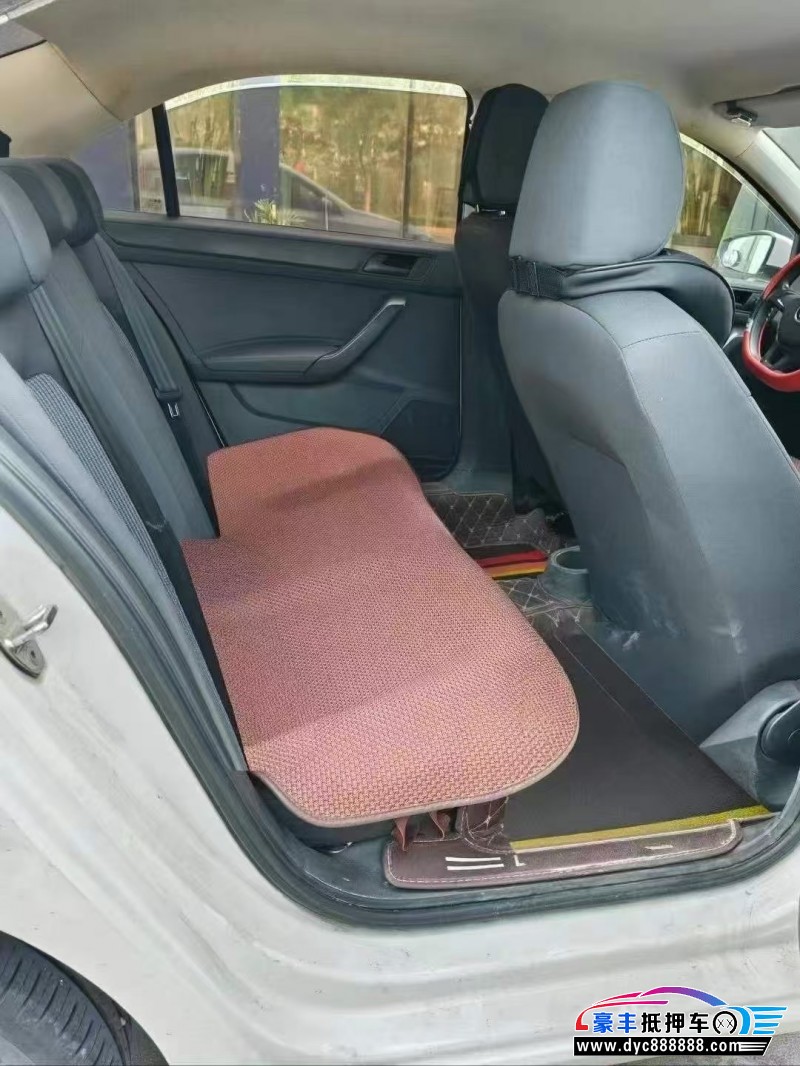 18年大众桑塔纳轿车抵押车出售