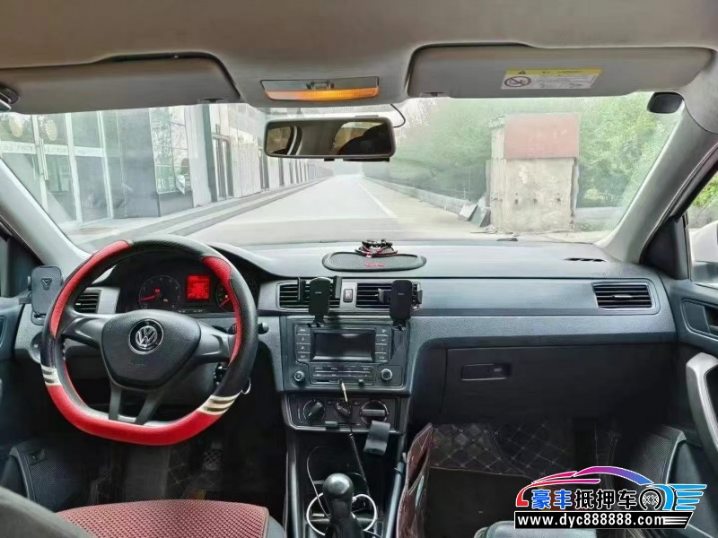 18年大众桑塔纳轿车抵押车出售