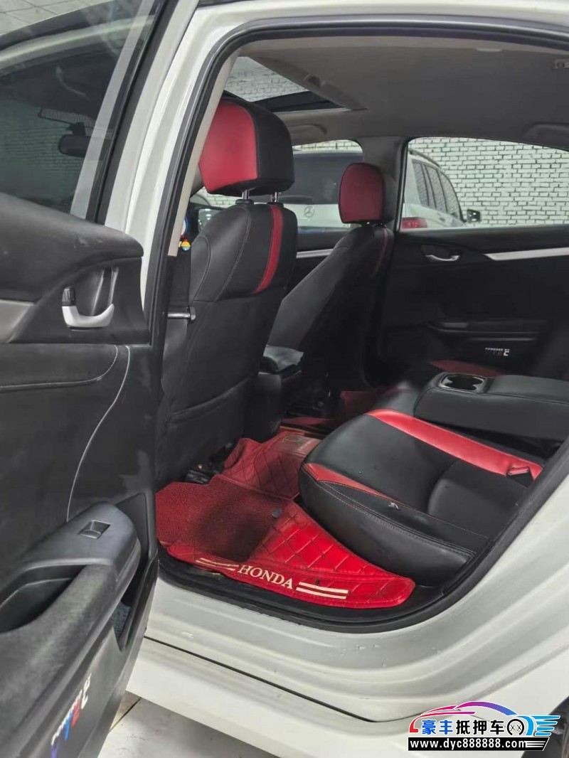 18年本田思域轿车抵押车出售