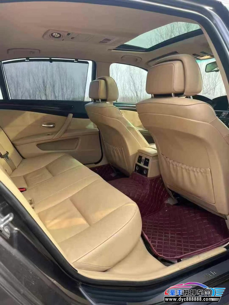 10年宝马5系轿车抵押车出售