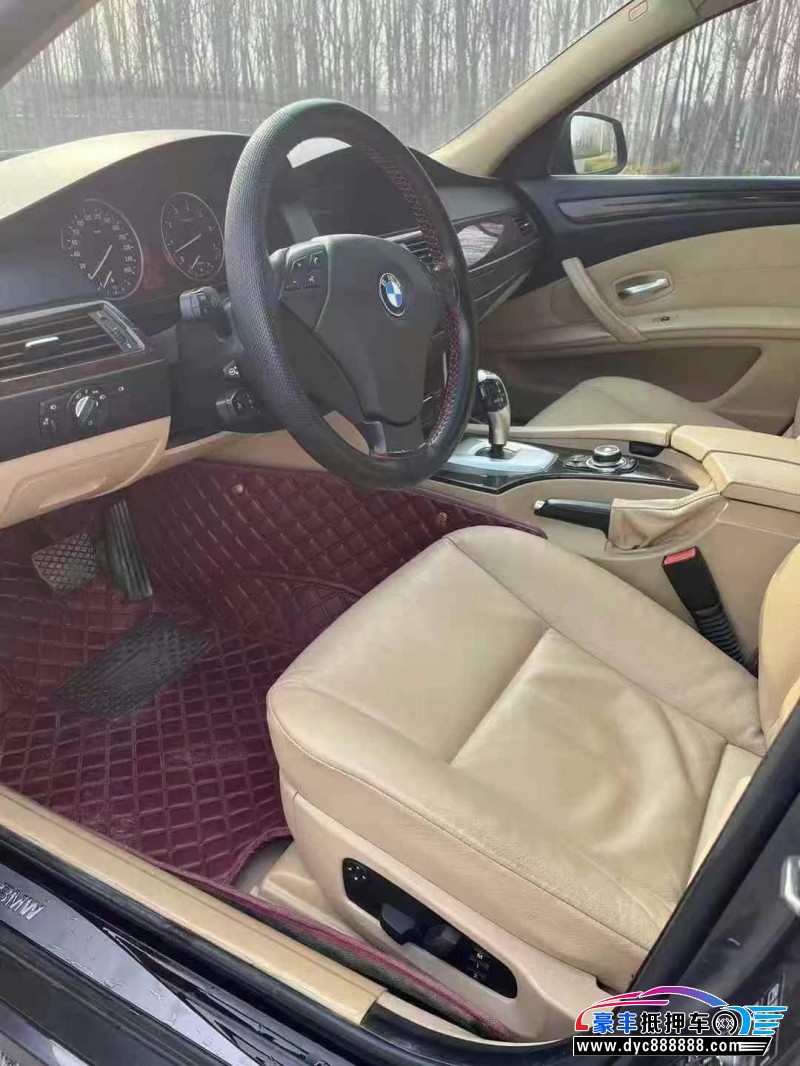 10年宝马5系轿车抵押车出售