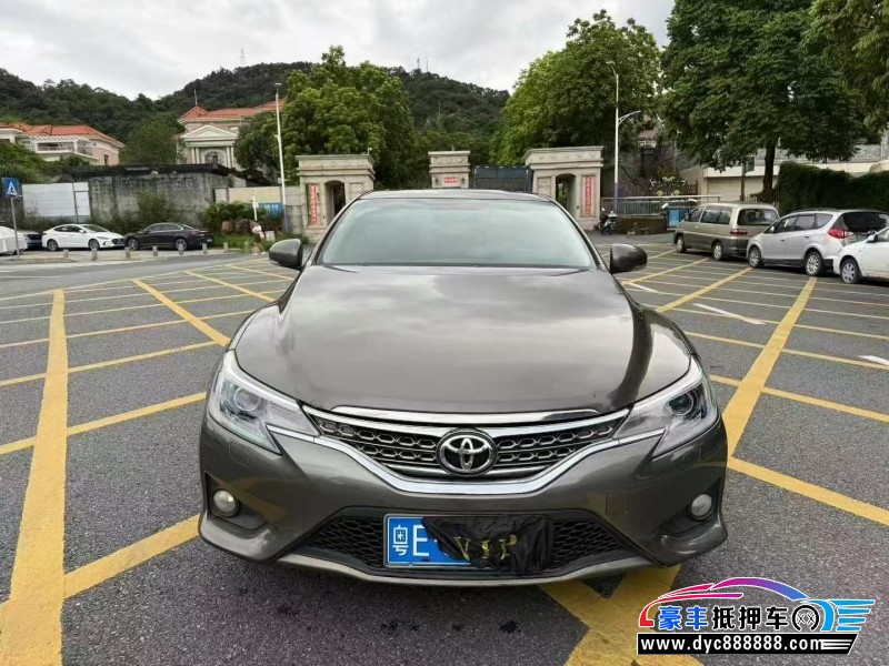 13年丰田锐志轿车抵押车出售