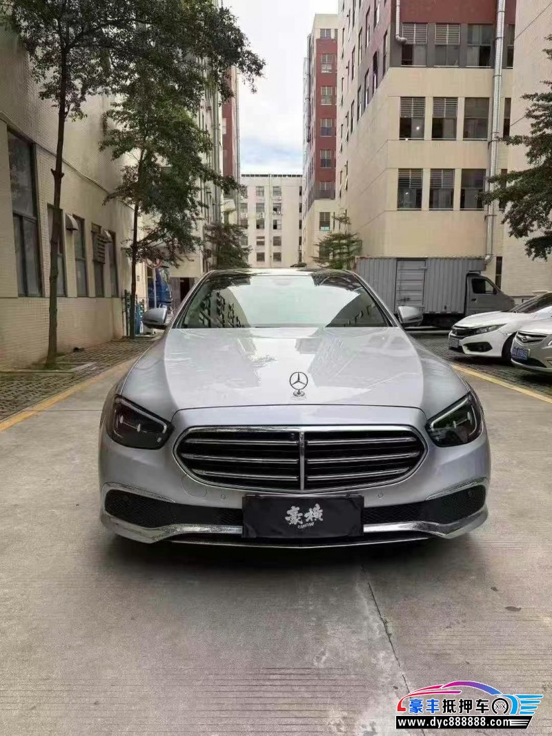 21年奔驰E轿车抵押车出售