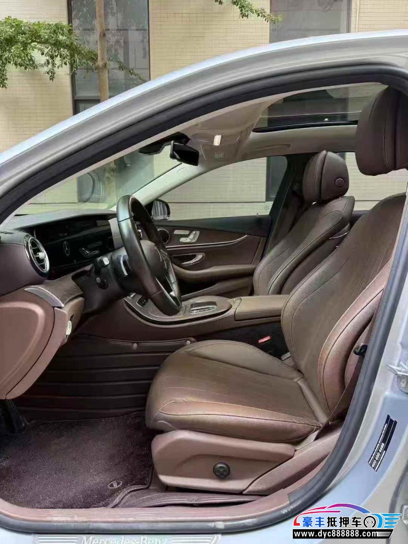 21年奔驰E轿车抵押车出售