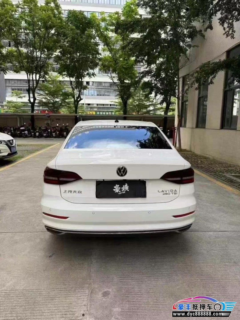 22年大众朗逸轿车抵押车出售