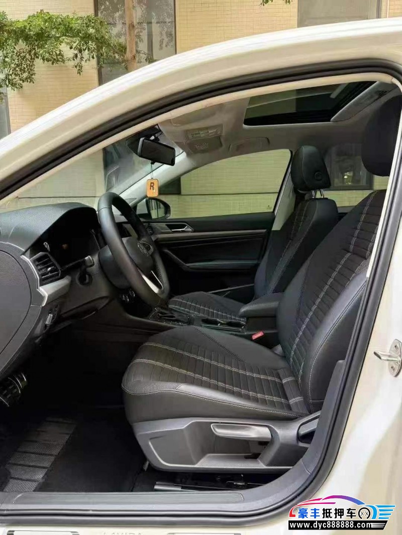 22年大众朗逸轿车抵押车出售