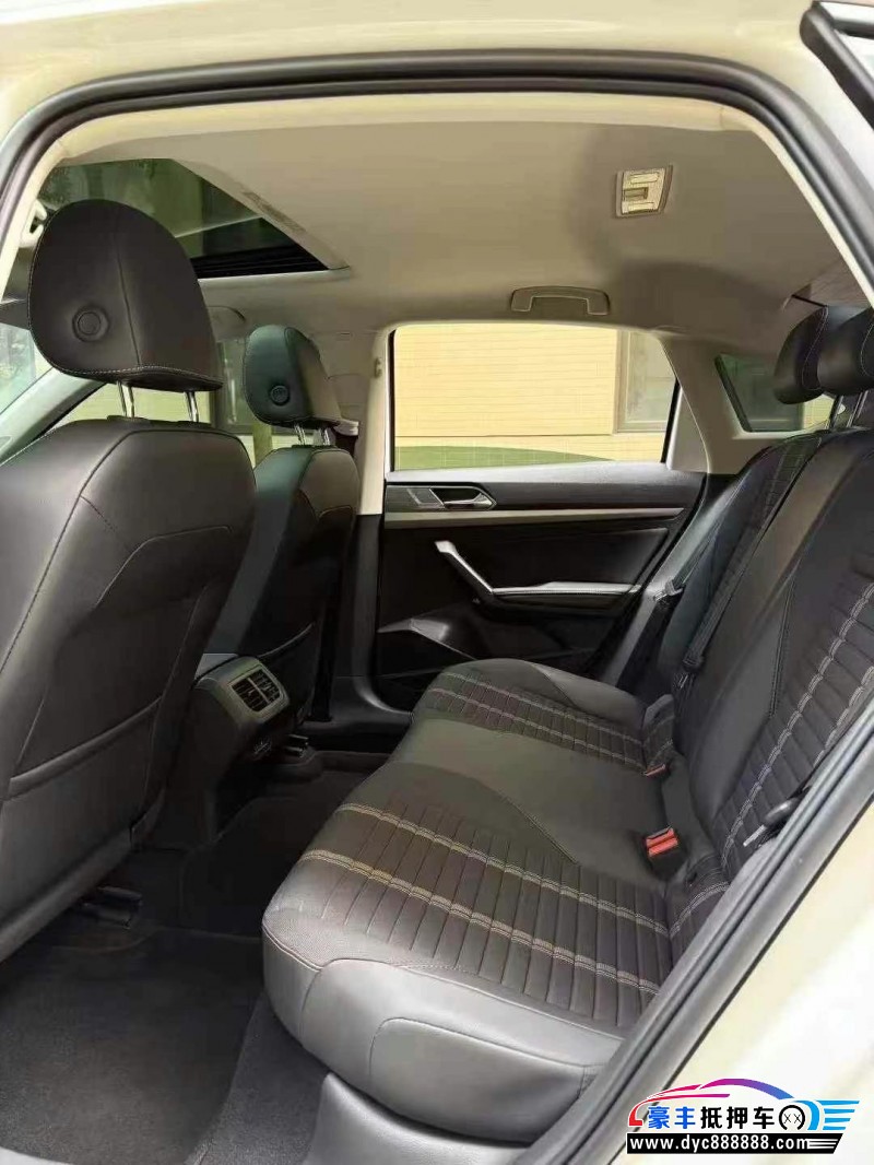 22年大众朗逸轿车抵押车出售