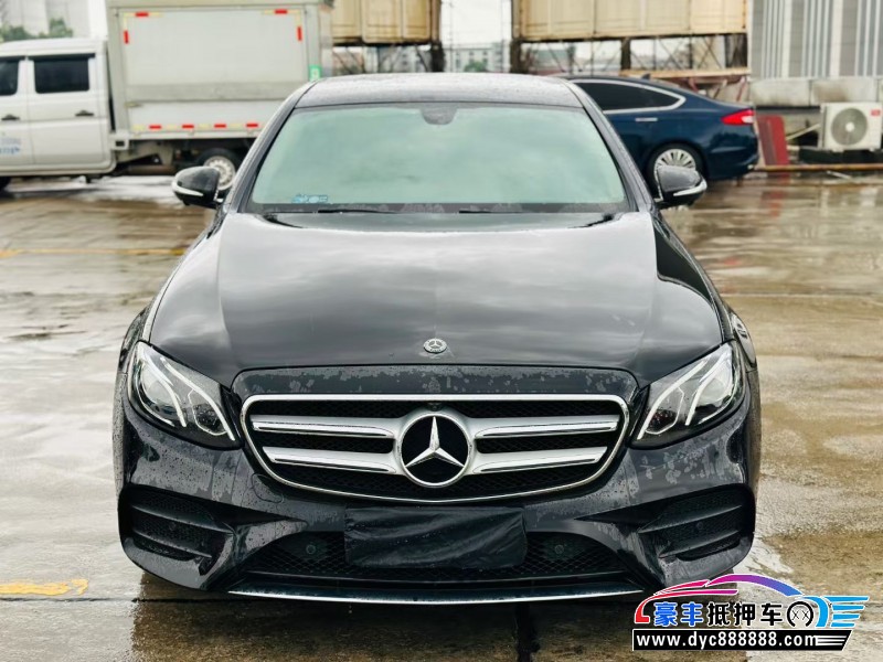 19年奔驰E轿车抵押车出售