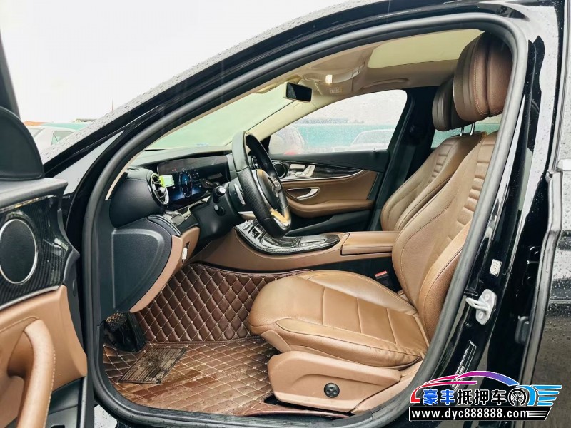 19年奔驰E轿车抵押车出售