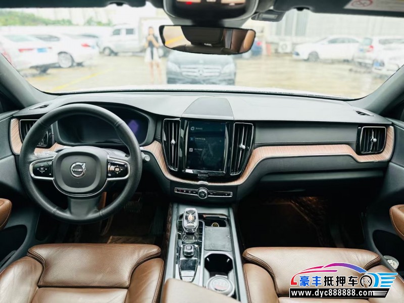 21年沃尔沃XC60轿车抵押车出售