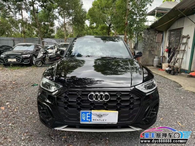 23年奥迪Q5轿车抵押车出售