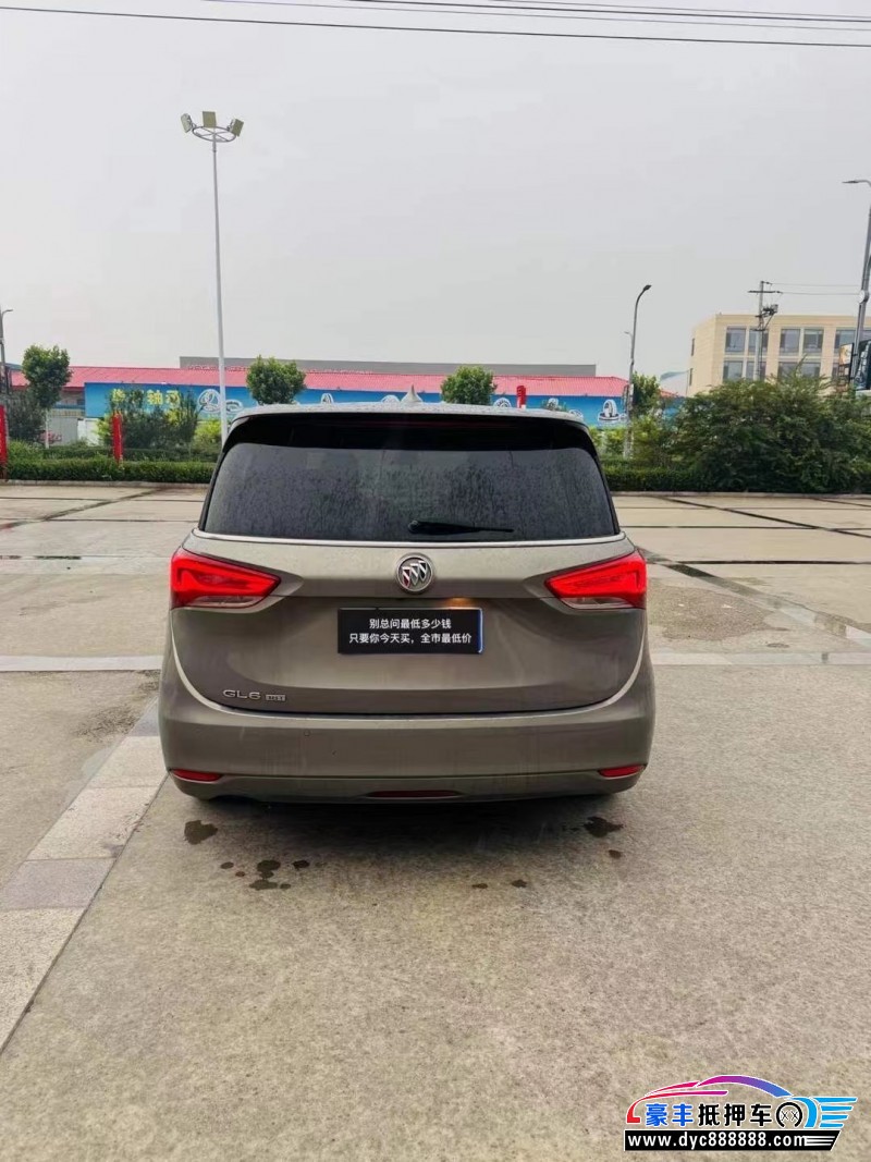 18年别克别克GL6轿车抵押车出售